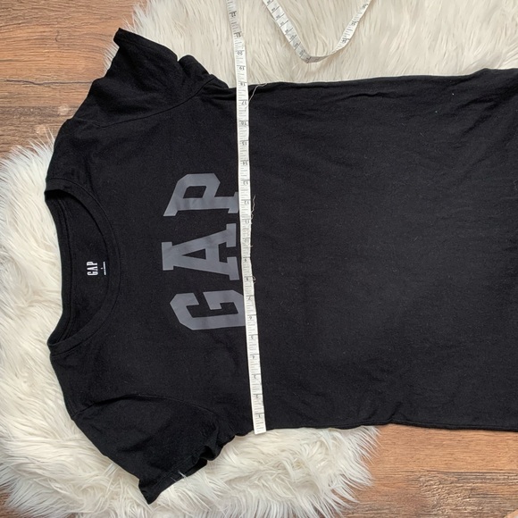 Gap Logo T Shirt - Picture 4 of 8